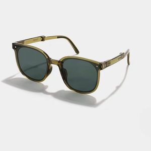 New Folding Summer Trendy Polarized Sunglasses with UV Protection and Sunshade Small <b>Frame</b> for Men and Women - Product Image 6