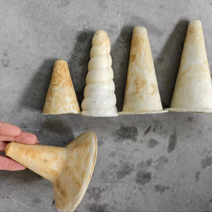 Máquina para Hacer Conos de Pizza Eléctrica Automática Nueva de Fábrica - Acero Inoxidable 304, Fácil de Operar, Voltaje Personalizable, 1 Año de Garantía - Product Image 1