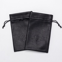 Pochette à bijoux en cuir PU noir en gros Pochette à cordon pour clés Petits sacs à jouets Logo personnalisé Gaufrage