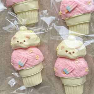 Nuevo Juguete Creativo de Osito de Helado Rosa, de Silicona de Grado Alimenticio, Realista, para Todas las Edades, Regalo Divertido para Niños de 5 a 7 Años - Product Image 3