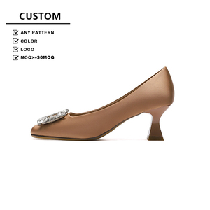 Chaussures de mariée à talons hauts pour femmes grandes tailles, respirantes, légères, tendance mode - Product Image 1