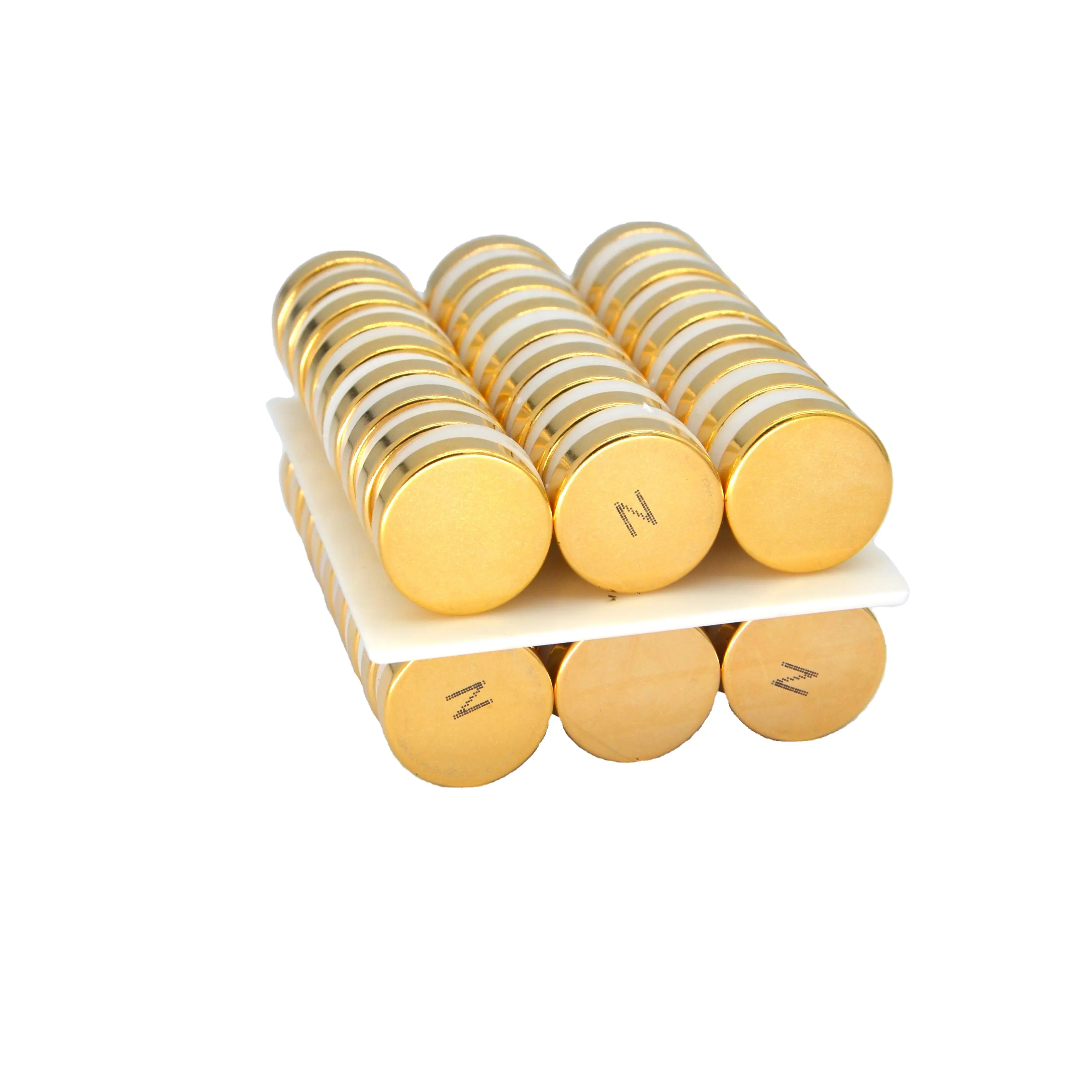 Hoogwaardig Magnetisch Materiaal Massaproductie Sterke Magneet Schijf Permanente Neodymium Magneet Met Gouden Coating Voor De Industrie