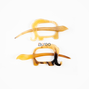 Broche Écologique en Corne de Buffle pour Châle, Écharpe ou Cardigan – Bijou en Corne Naturelle – Vente en Gros - Product Image 5