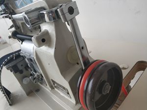 Flat-Bed Chain <b>Binding</b> <b>Machine</b> Sweater Lace Aligning Equipment Walking Foot Stainless Steel Programmable - Product Image 4