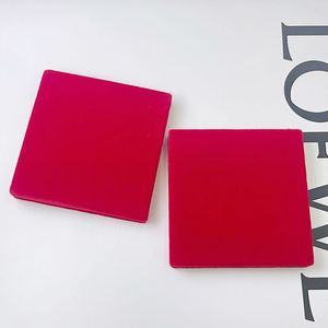 <span class=keywords><strong>Espejo</strong></span> de Maquillaje Personalizado de Alta Calidad, <span class=keywords><strong>Espejo</strong></span> de Vanidad Plegable de Metal Cuadrado con Doble Cara Flocada, Portátil, para Viajes y Promociones - Product Image 6