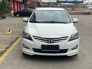Excellent Hyundai VERNA 1.5L 2016, transmission automatique, voitures d'occasion - Product Image 3