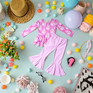 Tenues <span class=keywords><strong>de</strong></span> Noël pour filles personnalisées automne enfant en bas âge costume rose décontracté père noël imprimé cloche bas lait soie filles enfants 2 pièces - Product Image 5