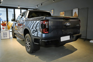 Voiture d'occasion 2025 <span class=keywords><strong>Ford</strong></span> Ranger Explorer 4x4 avec moteur essence EcoBoost 2.3L 258 ch 450 Nm, transmission intégrale permanente, pick-up tout-terrain 5 places 3.5T - Product Image 5