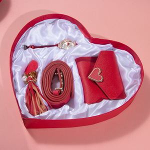 4 Uds. Reloj para mujer 2024 elegante reloj de moda llavero cinturón billetera caja perfecta para el Día de San Valentín novia regalo de cumpleaños - Product Image 5
