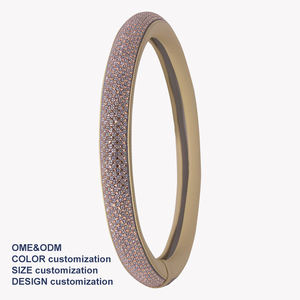 Housse de volant en cuir PU et peluche courte à motif écossais scintillant – Style mature pour une amélioration de l'intérieur de voiture - Product Image 5