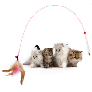 Teint <span class=keywords><strong>Pas</strong></span> <span class=keywords><strong>Cher</strong></span> Rétractable Plumes De Poulet Queue Bâton Fée Pet Jouet Interactif Intérieur Teaser Baguette Fourrure Plume Jouet - Product Image 5