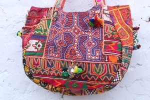 Nuevo Bolso Jaipuri Banjara Ligero, Bolso de Hombro de Algodón con Flores Bordadas a Mano, Estilo Étnico Indio, para Mujer - Product Image 2