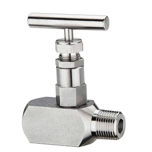 เข็มเหล็กคาร์บอน NPT ขนาด 1/2 นิ้ว แบบฟอร์จ ทนแรงดันน้ำมัน 6000 PSI โครงสร้างแบบมุมเอียง - Product Image 1