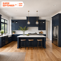 Armoires de cuisine tendance, design d'îlot personnalisé, ensembles d'armoires de cuisine modulaires en bois massif RTA