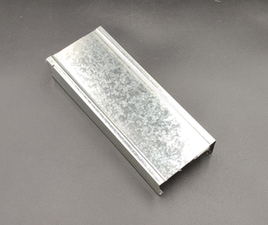 Trouvez des profilés et rails en acier similaires, des canaux métalliques et des canaux à fentes pour la construction de murs et de plafonds. - Product Image 3