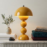Lampe d'appoint sphérique brillante Funky Living Spaces, rechargeable sans fil, lampe de chevet décorative, lampe de bureau rétro en forme de dôme champignon