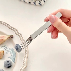 Fourchette à fruits en acier inoxydable 304, fourchette créative pour gâteaux et gâteaux de lune, ensemble de fourchettes à fruits portables pour la maison, fourchette à dessert - Product Image 4