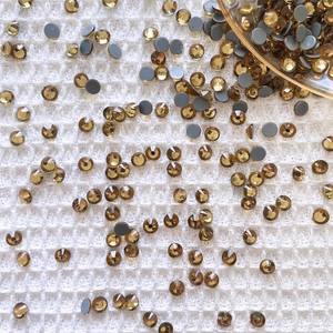 Yantuo - Piedras de Estrás Planas Termoadhesivas de Alta Calidad al por Mayor, Color Topacio Claro, para Vestidos de Baile - Product Image 4