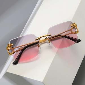 Lunettes de soleil vintage tendance pour hommes et femmes, verres dégradés, monture en alliage, UV400, tête de léopard, sans monture, carrées - Product Image 3