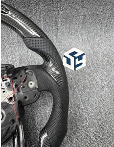 Volante de cuero perforado de fibra de carbono LED para Land Rover Sport Range <span class=keywords><strong>SVR</strong></span> L494 L405 <span class=keywords><strong>Evoque</strong></span> Volante de fibra de carbono - Product Image 6