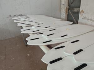 Vente chaude Planches de <span class=keywords><strong>wakesurf</strong></span> en résine époxy de qualité supérieure personnalisées Noyau en mousse EPS Wakeboard en fibre de verre Bois fabriqué EVA - Product Image 4