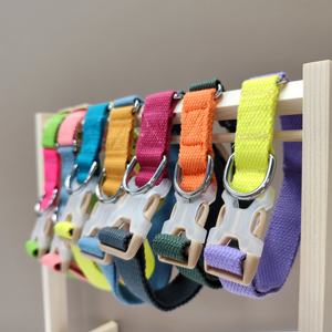 Gran oferta 2025, accesorios acolchados para perros y mascotas, anillo en D, <span class=keywords><strong>collar</strong></span> multicolor para mascotas, hebilla ajustable, <span class=keywords><strong>Collar</strong></span> de nailon para perros - Product Image 4