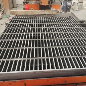 19w4 100*10Mm Thermisch Verzinkte Heavy Stalen Rooster Anti-Holle Corrosie Stalen Grille Rond Metalen Gelaste Stalen Rooster