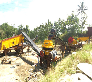 Complete <strong>Stone</strong> <strong>Crusher</strong> Machine Factory Price Granite Limestone Gravel Hammer Mill <strong>Crusher</strong> Aggregate Rock <strong>Stone</strong> Crushing Plant - Product Image 5