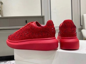 รองเท้าผ้าใบกีฬาคุณภาพสูงสำหรับผู้ชายและผู้หญิง ดีไซน์หรูหรา ผลิตตามสั่ง กันน้ำ นุ่มสบาย เหมาะสำหรับเดินและวิ่ง - Product Image 6