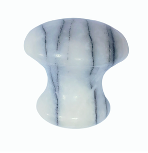 Outil de massage facial portable en marbre blanc de Carrare en forme de champignon pour le soin quotidien de la peau - Product Image 1