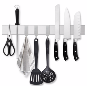 <span class=keywords><strong>Porte</strong></span>-<span class=keywords><strong>couteau</strong></span> magnétique pour mur avec 3 crochets, bande magnétique pour <span class=keywords><strong>couteau</strong></span> noir de 16 pouces sans perçage, support magnétique pour <span class=keywords><strong>couteau</strong></span> avec <span class=keywords><strong>adhésif</strong></span> - Product Image 2