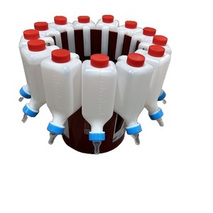 Biberón Tubular Blanco para Alimentación de Corderos y Lechones, Portátil, 130 Unidades por Caja - Product Image 2