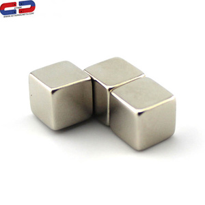 Vente directe d'usine <span class=keywords><strong>aimant</strong></span> en néodyme en forme de cube coupé sur mesure <span class=keywords><strong>bloque</strong></span> l'<span class=keywords><strong>aimant</strong></span> de <span class=keywords><strong>porte</strong></span> d'armoire à capteur permanent pour portes d'armoire à capteur - Product Image 2