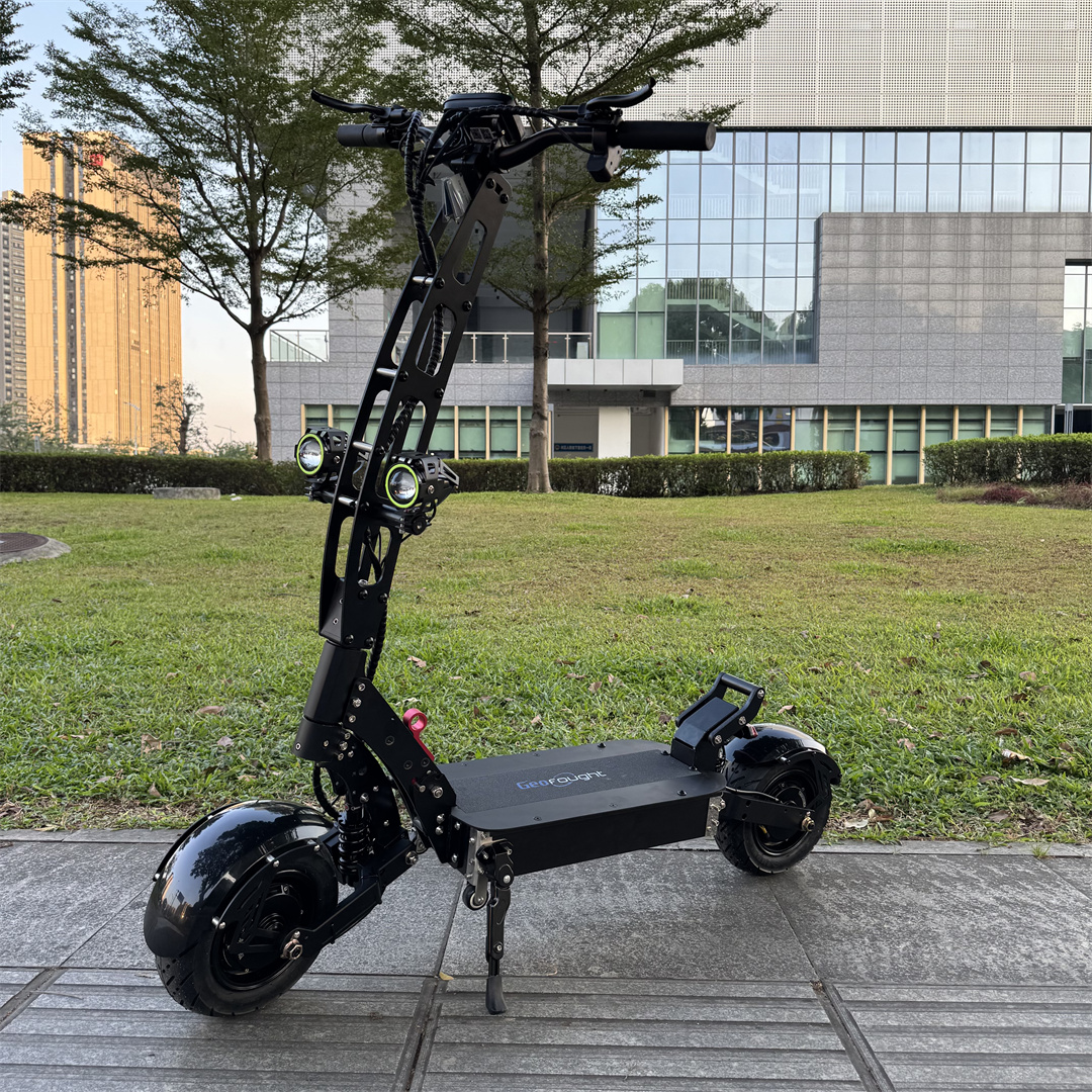 Black 30AH range 60-90km