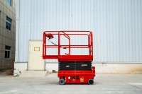 Plateforme élévatrice à ciseaux hydraulique fixe sur mesure pour marchandises, avec personnalisation de la marque