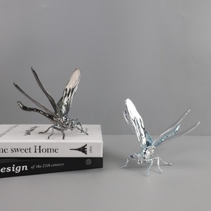 งานประติมากรรมแมลงโลหะสุดหรูสำหรับโรงแรม บ้าน <span class=keywords><strong>ห้อง</strong></span><span class=keywords><strong>นอน</strong></span> และห้องนั่งเล่น ขายส่ง - Product Image 1