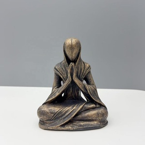 Decorazione artigianale meditando statua aliena-resina, decorazione Desktop e regalo di meditazione creativa - Product Image 3