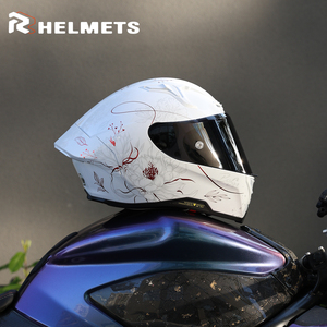 Nouveau casque de moto intégral ABS pour hommes et femmes, toutes saisons, avec aileron arrière, certifié 3C, homologué DOT et ECE - Product Image 4