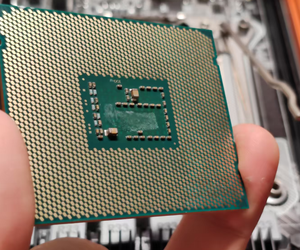 สำหรับ E5-2666 V3 10 คอร์ 2.9GHz 135W ซ็อกเก็ต LGA 2011-3 ซีพียูเซิร์ฟเวอร์ โปรเซสเซอร์ เทคโนโลยีการจำลองเสมือน 64 บิต 22 นาโนเมตร ประสิทธิภาพสูง - Product Image 4