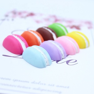 Cabochon en résine à dos plat, motif gâteau demi-macaron aux couleurs Kawaii, pour la création de bijoux DIY, la décoration d'épingles à cheveux, de coques de téléphone et comme garniture pour slime - Product Image 3