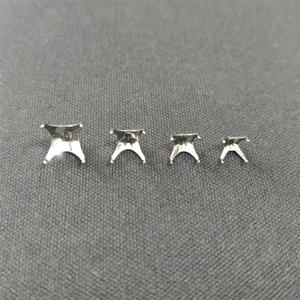 Base de titanio F136 con engaste de cuatro garras y bisel de cuatro puntas, con rosca exterior perforada, para circonita 5A, chapado en oro, para joyería de piercing DIY - Product Image 2