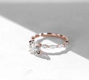 Bague d'anniversaire de mariage de fiançailles en diamant Moissanite de 2 carats de 3mm personnalisée en usine en or jaune et blanc pour les fêtes - Product Image 5