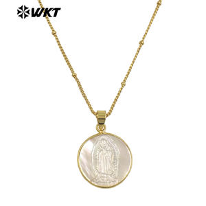 WT-JN032 nuovo Hotsales bianco guscio intagliato <span class=keywords><strong>maria</strong></span> <span class=keywords><strong>di</strong></span> Guadalupe ciondolo oro lunetta bianco conchiglia Jesus Mary collana - Product Image 3