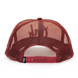 Casquette de camionneur premium en coton à 5 panneaux avec broderie 3D, personnalisable en gros - Product Image 4