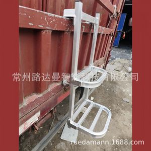 Ludaman Aluminum Truck Ladder 0.7m <b>Folding</b> Side Rear <b>Bed</b> Ladder For Pickup Trucks 150kg Load Capacity - Product Image 2