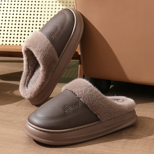 รองเท้าแตะผู้ชายไซส์ใหญ่พิเศษสำหรับฤดูหนาว ผ้าฝ้ายบุขนด้านใน กันลื่น อุ่นสบาย พื้น PU หนานุ่ม ระบายอากาศได้ดี - Product Image 3