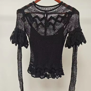 Suéter de punto de ordenador de ganchillo sexy informal ODM en negro de doble capa mangas cortas y largas con logotipo frontal - Product Image 1