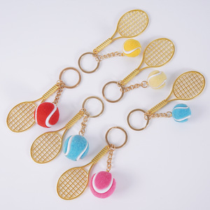 Llavero con colgante de mini raqueta de tenis, un divertido regalo promocional publicitario, un adorno con forma de pelota de tenis simulada. - Product Image 5