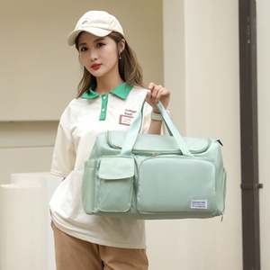 Sac de sport imperméable tendance en vente chaude, grand sac de voyage, sac de week-end, sac à bandoulière, sac de sport pour femmes - Product Image 2