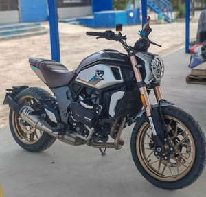 Moto <span class=keywords><strong>de</strong></span> croisière d'occasion 2013 Ducati Devil 1250 Super avec <span class=keywords><strong>pneu</strong></span> arrière large - Product Image 5